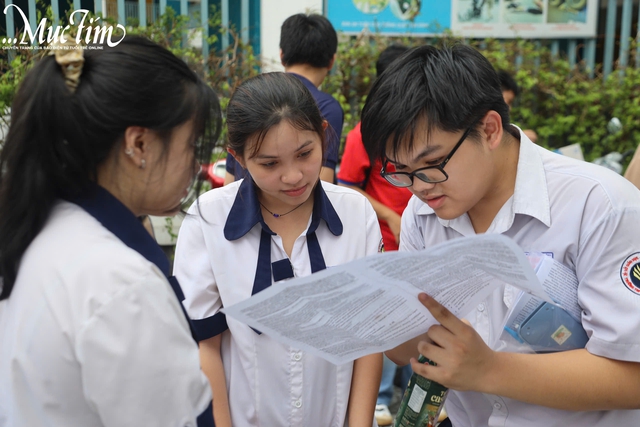 Bài giải gợi ý môn tiếng Anh thi tốt nghiệp THPT năm 2025 - Ảnh 1.