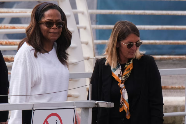 Celebrities converge on Venice for Bezos-Sanchez wedding gala - Ảnh 7.