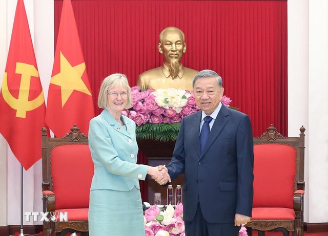 Australia sees Vietnam as key partner in Southeast Asia economic plan to 2040: ambassador - Ảnh 1.