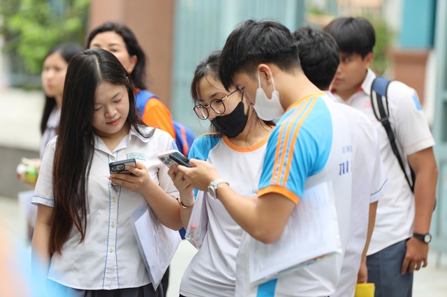 Bài giải gợi ý môn địa lý thi tốt nghiệp THPT năm 2025 - Ảnh 1.