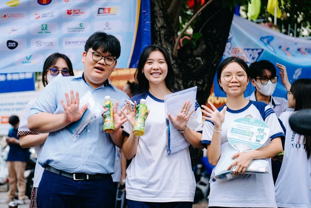Bài giải gợi ý môn lịch sử thi tốt nghiệp THPT năm 2025 - Ảnh 1.