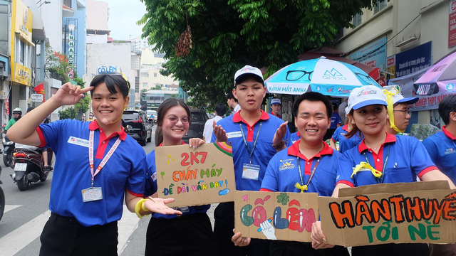 Từng là thí sinh, giờ là chiến sĩ áo xanh - Ảnh 3.