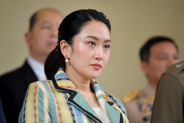 Thai protesters call for Prime Minister Paetongtarn's resignation - Ảnh 1.