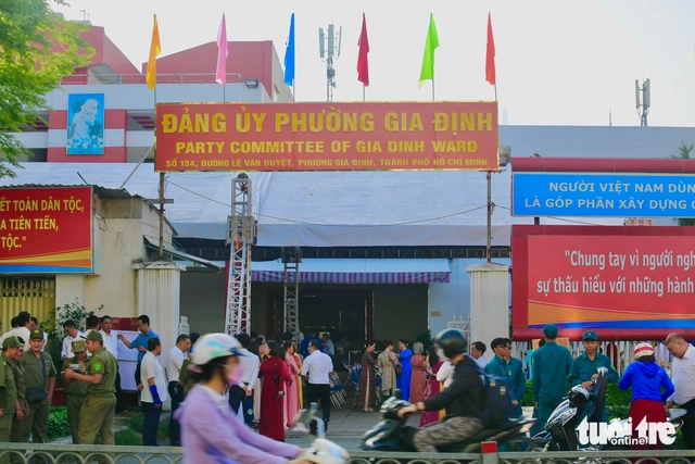 Không khí chuẩn bị đón thời khắc công bố thành lập tỉnh thành, phường xã - Ảnh 2.