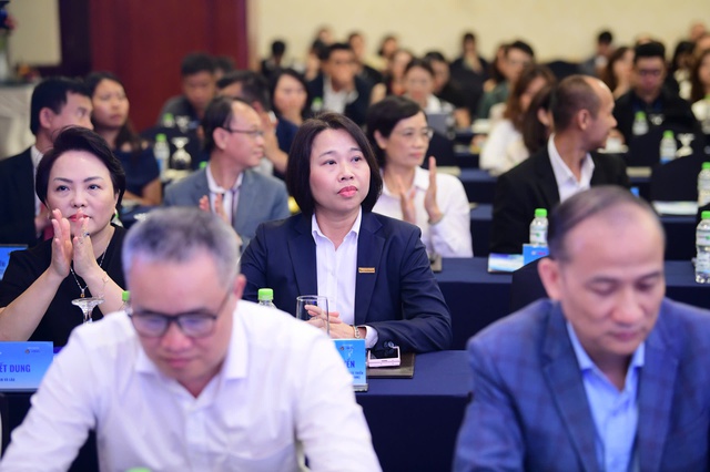 Cashless Day 2025 aims to propel Vietnam's digital economy- Ảnh 14. Cashless Day 2025 aims to propel Vietnam's digital economy- Ảnh 14.