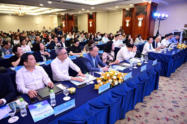 Cashless Day 2025 aims to propel Vietnam's digital economy- Ảnh 1. Cashless Day 2025 aims to propel Vietnam's digital economy- Ảnh 1.