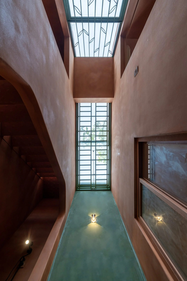 Check out the earthenware house in southern Vietnam featured in British magazine - Ảnh 8.