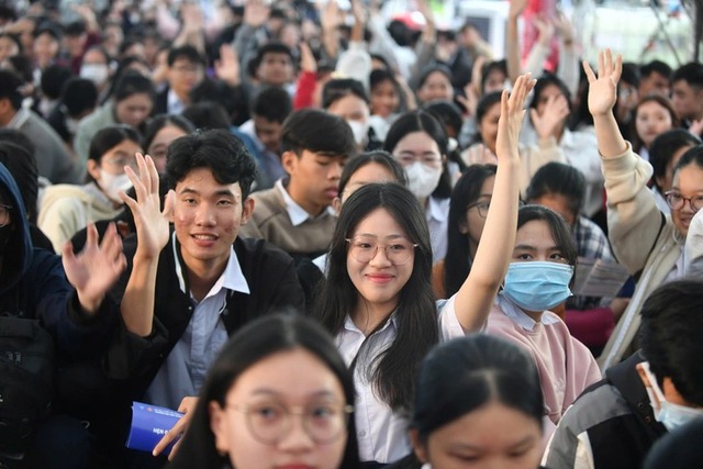 Phú Yên công bố điểm chuẩn lớp 10 trường chuyên và trường dân tộc nội trú- Ảnh 1.