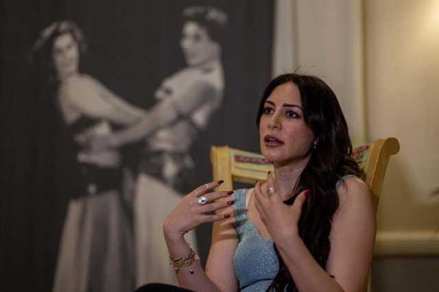 'In our blood': Egyptian women reclaim belly dance from stigma- Ảnh 1. 'In our blood': Egyptian women reclaim belly dance from stigma- Ảnh 1.
