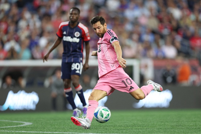 Messi lập cú đúp 4 lần liền cho Inter Miami tại MLS - Ảnh 1.