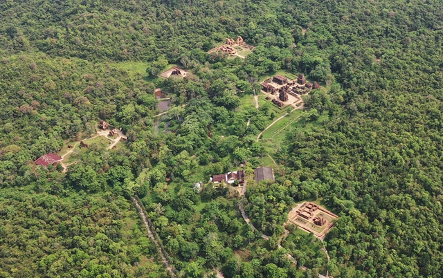 Archeological excavation begins at central Vietnam’s My Son sanctuary- Ảnh 2. Archeological excavation begins at central Vietnam’s My Son sanctuary- Ảnh 2.