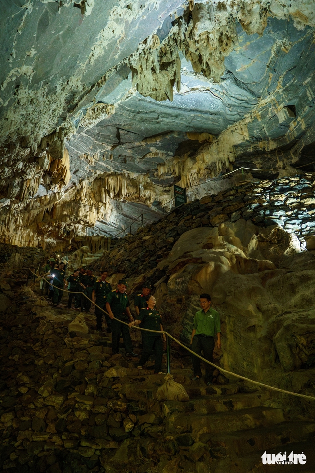 A cavern, a corridor through time: Rediscovering Vietnam’s secret war chambers- Ảnh 2. A cavern, a corridor through time: Rediscovering Vietnam’s secret war chambers- Ảnh 2.