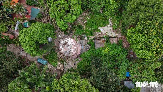 Hanoi park in severe disrepair despite years of planning, recent renaming - Ảnh 1. Hanoi park in severe disrepair despite years of planning, recent renaming - Ảnh 1.