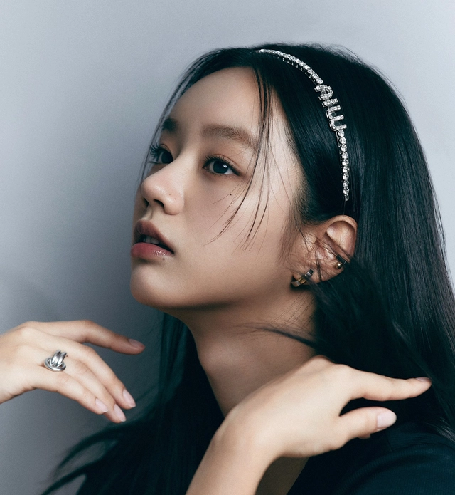 Hyeri là ai mà khiến fan Việt phát sốt với fan meeting? - Ảnh 1.