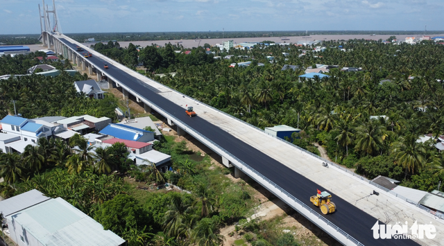 Bridge project in southern Vietnam to finish early, cut costs by half - Ảnh 1.
