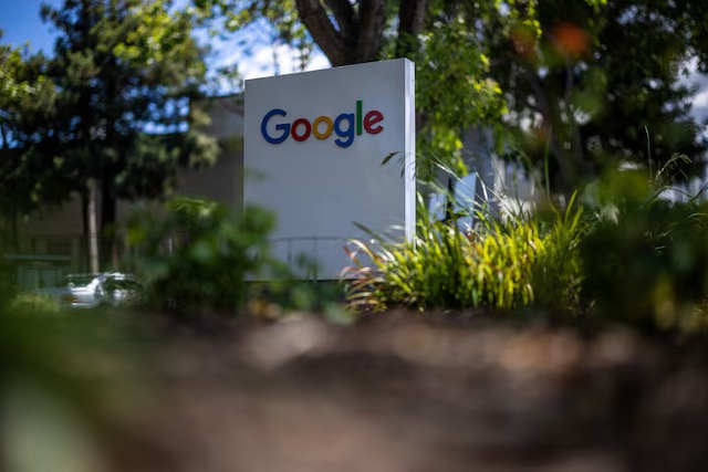 Google hires Windsurf execs in $2.4 billion deal to advance AI coding ambitions - Ảnh 1.