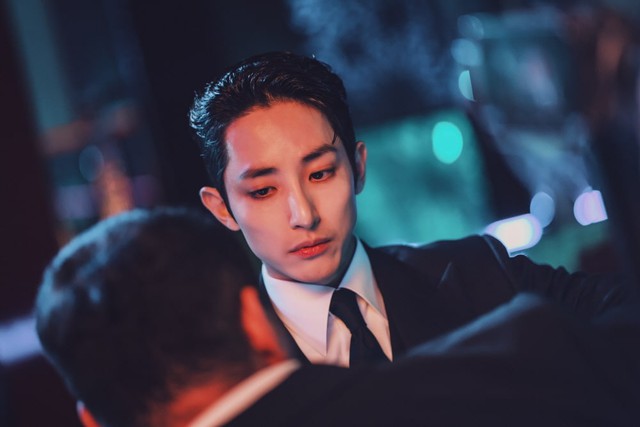 Nhan sắc Lee Soo Hyuk cỡ nào mà chuyên trị vai mỹ nam vô thực? - Ảnh 5.