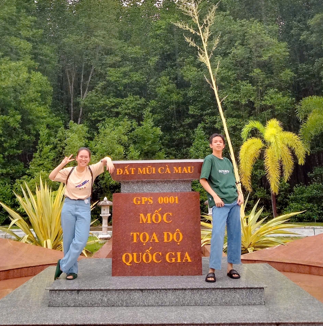 Thủ khoa khối B00 toàn quốc là học sinh Trường THCS - THPT Nguyễn Khuyến - Ảnh 3.