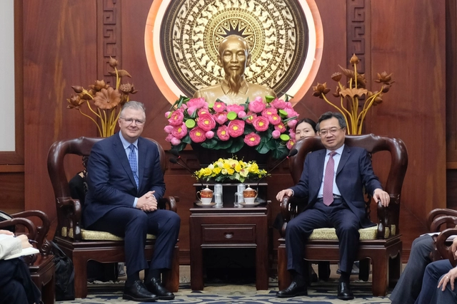 Ho Chi Minh City seeks investment partnership with The Asia Group- Ảnh 1. Ho Chi Minh City seeks investment partnership with The Asia Group- Ảnh 1.