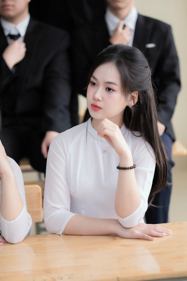 Thủ khoa tỉnh Phú Thọ đạt 3 điểm 10, sở hữu vibe nữ chính học đường- Ảnh 1.