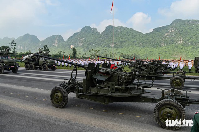 Modern tanks, missiles, UAVs to be showcased in Vietnam’s National Day military parade- Ảnh 4.