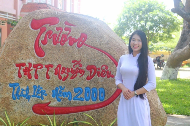 Nữ thủ khoa D01 Gia Lai sở hữu huy chương bạc võ cổ truyền toàn quốc- Ảnh 1.