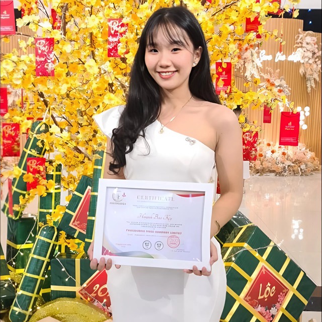 Nữ sinh viên Trường đại học Y khoa Phạm Ngọc Thạch kiêm HLV yoga: “Sức khỏe là bệ phóng của đam mê”- Ảnh 1.
