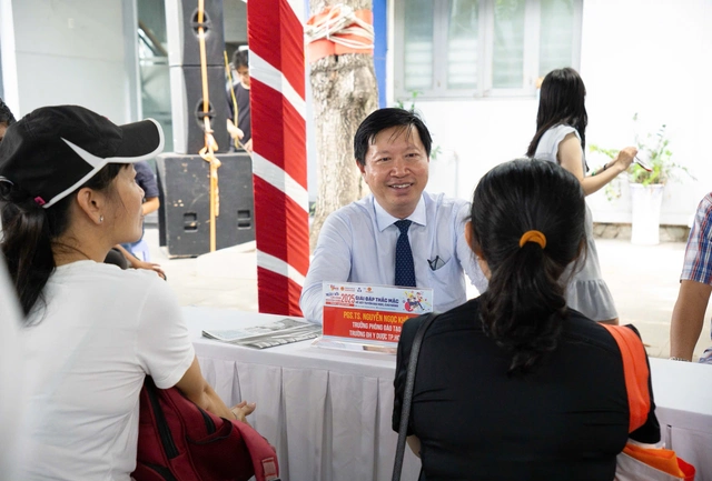 Điểm chuẩn Trường đại học Y Dược TP.HCM 3 năm gần đây- Ảnh 1.
