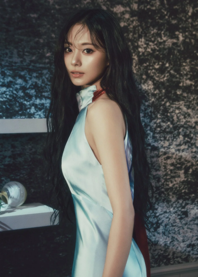 Gần 10 năm debut, Tzuyu vẫn khiến fan choáng ngợp vì nhan sắc - Ảnh 8.