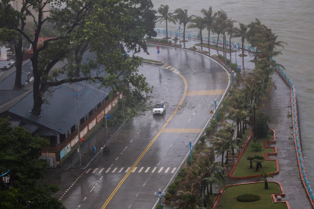 Tropical storm Wipha makes landfall in Vietnam; heavy rains persist in Philippines- Ảnh 3.