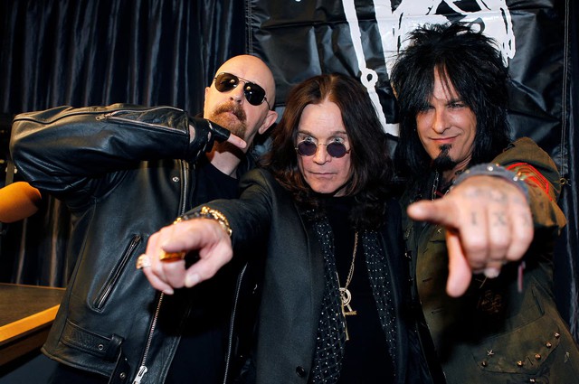 Ozzy Osbourne, Black Sabbath's bat-biting frontman, dies aged 76- Ảnh 4. Ozzy Osbourne, Black Sabbath's bat-biting frontman, dies aged 76- Ảnh 4.