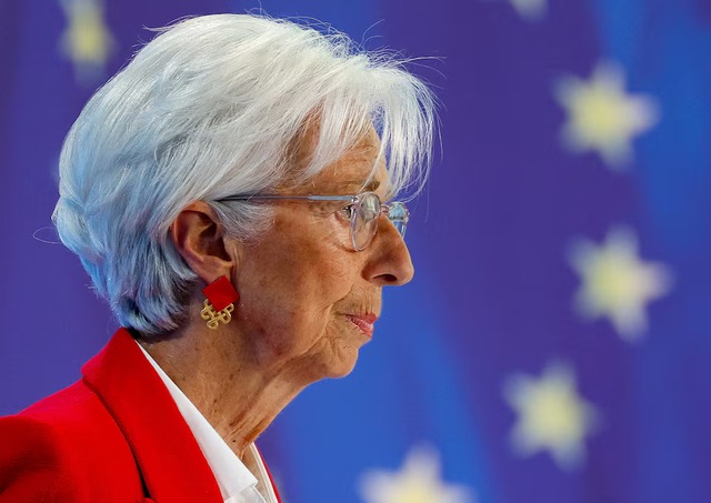 ECB to keep rates steady as trade conflict clouds economic outlook- Ảnh 1.