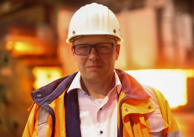 Green hydrogen retreat poses threat to emissions targets
- Ảnh 2. Green hydrogen retreat poses threat to emissions targets
- Ảnh 2.