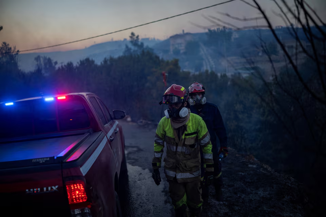 Greece battles wildfires across country, evacuates villages- Ảnh 1. Greece battles wildfires across country, evacuates villages- Ảnh 1.