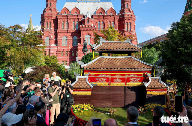 Vietnamese culture fest brings buzz to Moscow's Red Square
- Ảnh 16. Vietnamese culture fest brings buzz to Moscow's Red Square
- Ảnh 16.