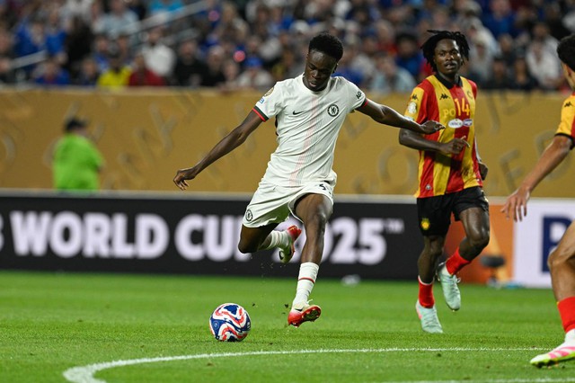 Top 5 cầu thủ trẻ nhất ghi bàn tại FIFA Club World Cup - Ảnh 2.