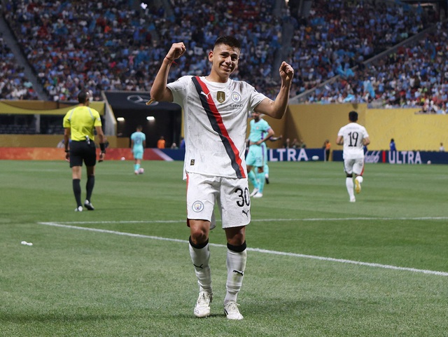 Top 5 cầu thủ trẻ nhất ghi bàn tại FIFA Club World Cup - Ảnh 1.