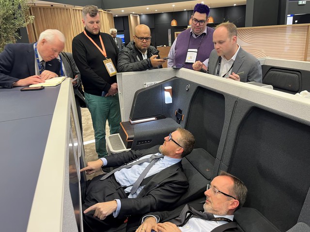 Inside the airline seat industry crisis delaying jet deliveries- Ảnh 1. Inside the airline seat industry crisis delaying jet deliveries- Ảnh 1.