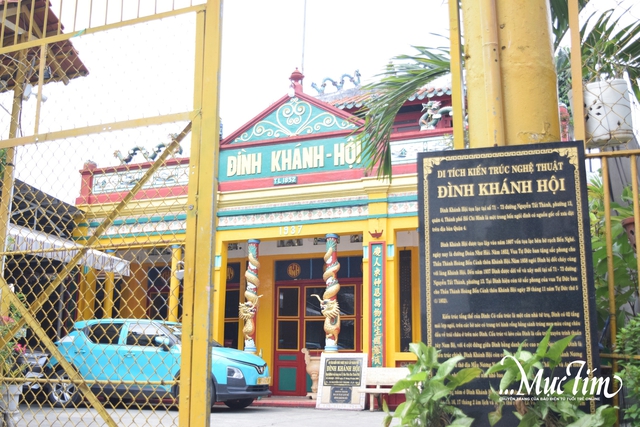 Ghé phường Xóm Chiếu tham quan đình Khánh Hội, ghé chợ 200 - Ảnh 4.