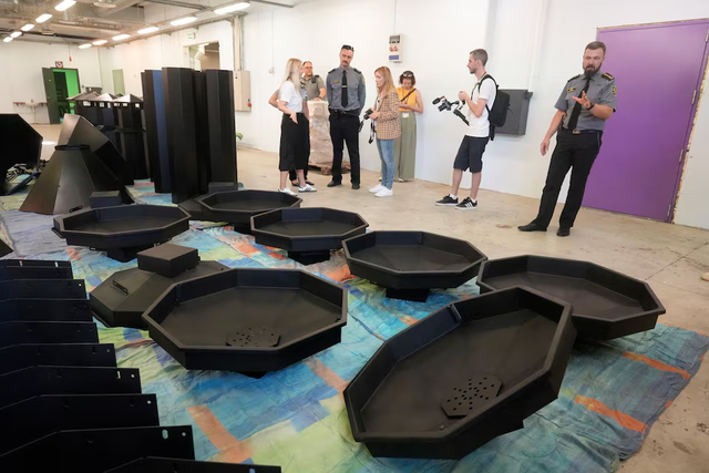 Estonia shows off prison cells awaiting Swedish inmates- Ảnh 4. Estonia shows off prison cells awaiting Swedish inmates- Ảnh 4.