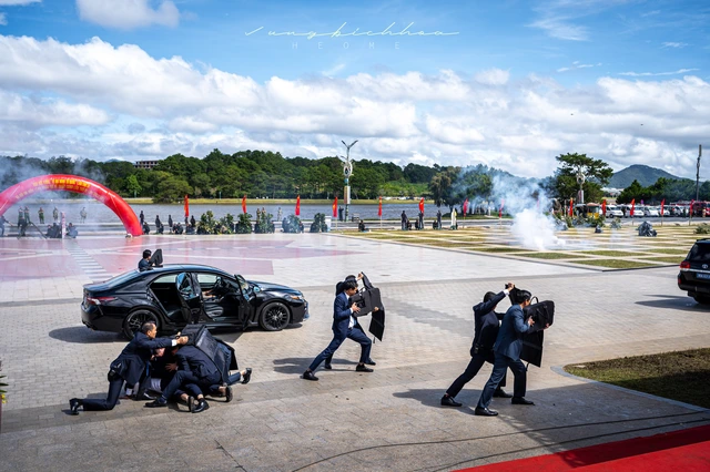 Police to stage public security demonstrations in Hanoi this weekend- Ảnh 1. Police to stage public security demonstrations in Hanoi this weekend- Ảnh 1.