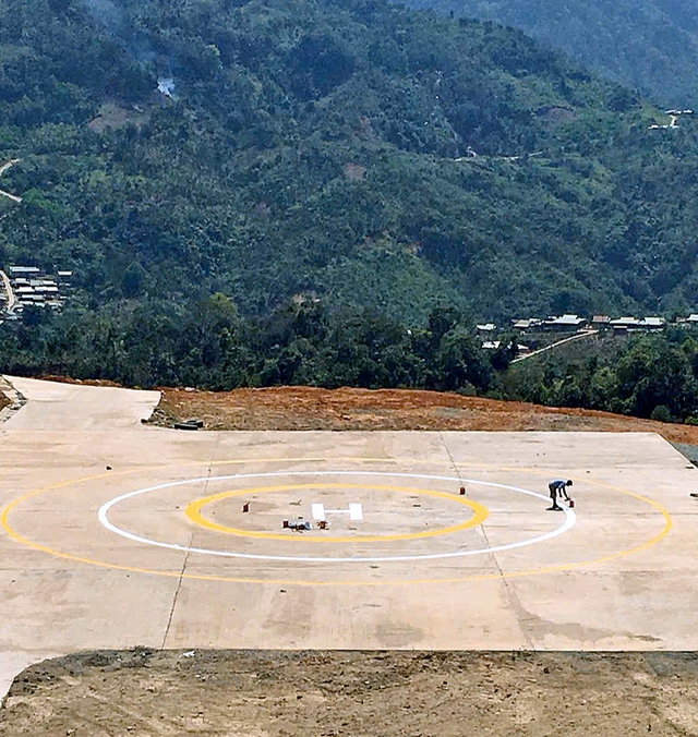 Da Nang builds helipads to aid emergency response in mountainous areas - Ảnh 1.