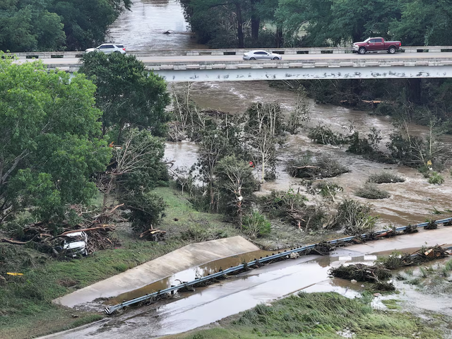 Death toll from Texas floods reaches at least 43; dozens still missing- Ảnh 13.
