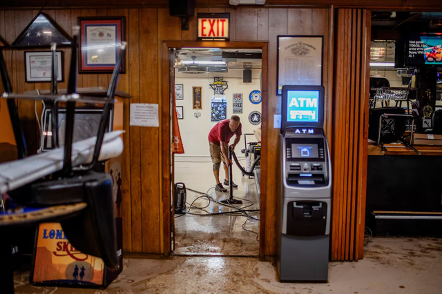 Death toll from Texas floods reaches at least 43; dozens still missing- Ảnh 15.