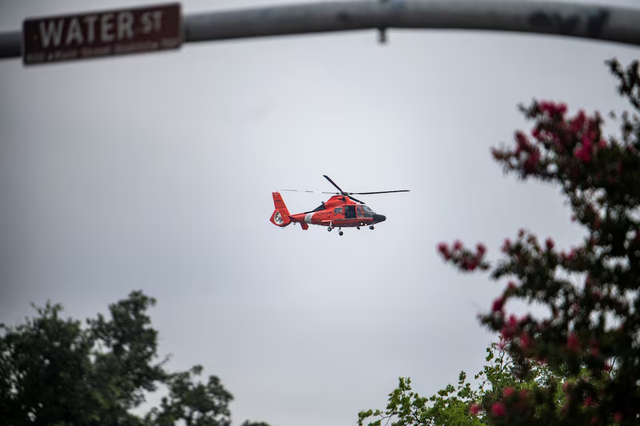 Death toll from Texas floods reaches at least 43; dozens still missing- Ảnh 2.