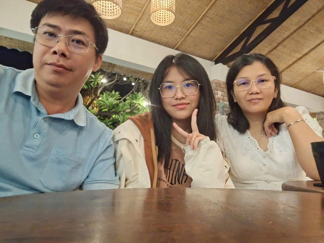 Thủ khoa lớp 10 tỉnh Tiền Giang (cũ): Không ngừng cố gắng để giỏi hơn mình của hôm qua - Ảnh 3.