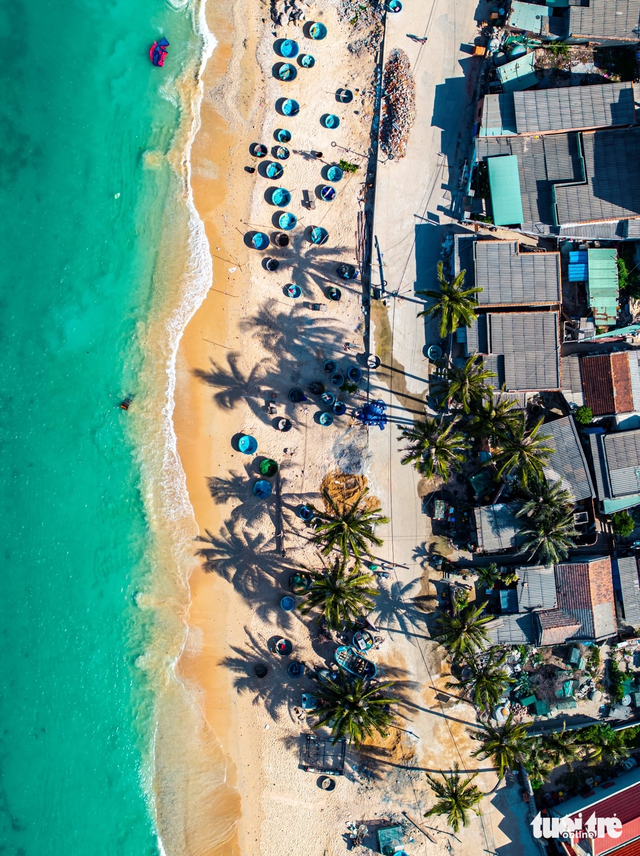 Check out Cu Lao Xanh, a peaceful emerald island off central Vietnam- Ảnh 4. Check out Cu Lao Xanh, a peaceful emerald island off central Vietnam- Ảnh 4.