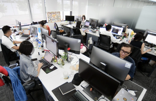 Vietnam’s fresh policies lead to record -breaking surge in new businesses - Ảnh 1.