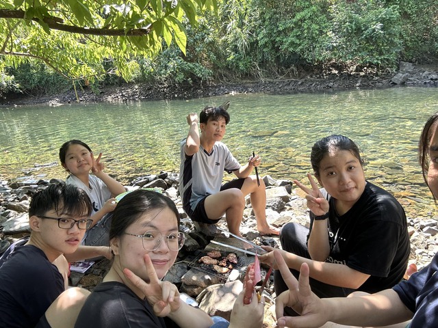Tránh nóng tại 3 tọa độ suối thác mát lạnh - Ảnh 4.