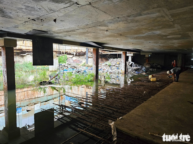 Multimillion-dollar housing project in Ho Chi Minh City in limbo for 7 years  - Ảnh 1.